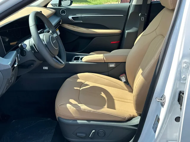 Nuevos HYUNDAI SONATA HYBRID à Estados chez autogozo