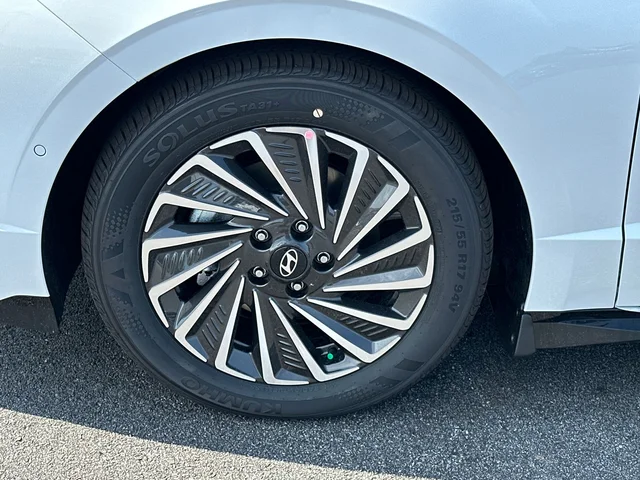 Nuevos HYUNDAI SONATA HYBRID à Estados chez autogozo