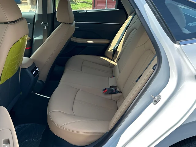 Nuevos HYUNDAI SONATA HYBRID à Estados chez autogozo