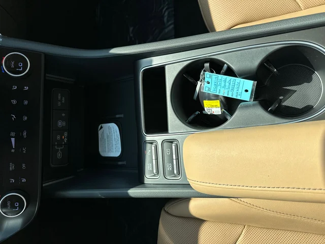 Nuevos HYUNDAI SONATA HYBRID à Estados chez autogozo
