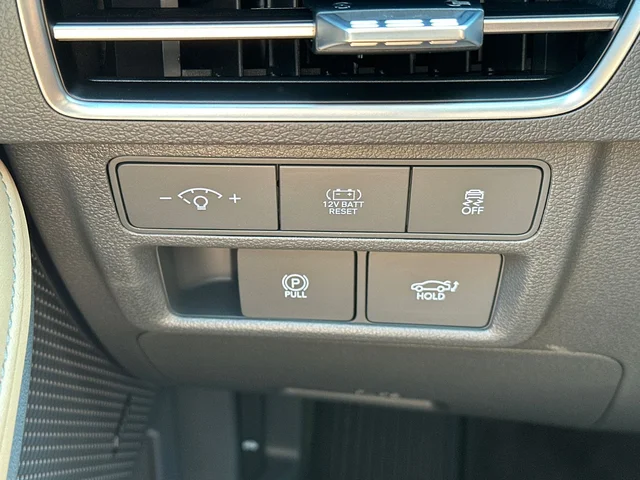 Nuevos HYUNDAI SONATA HYBRID à Estados chez autogozo