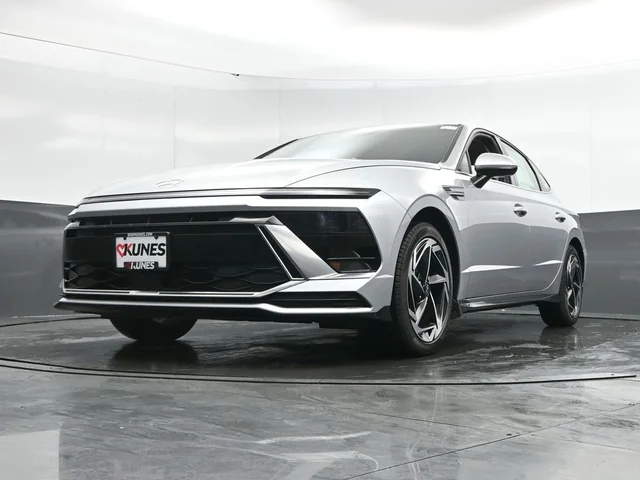 Nuevos HYUNDAI SONATA à Estados chez autogozo
