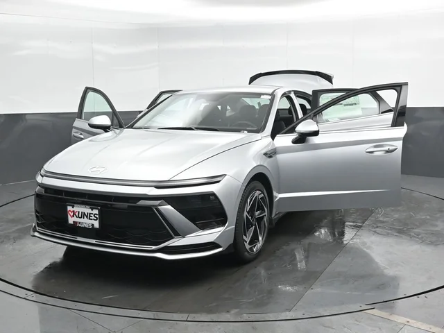 Nuevos HYUNDAI SONATA à Estados chez autogozo