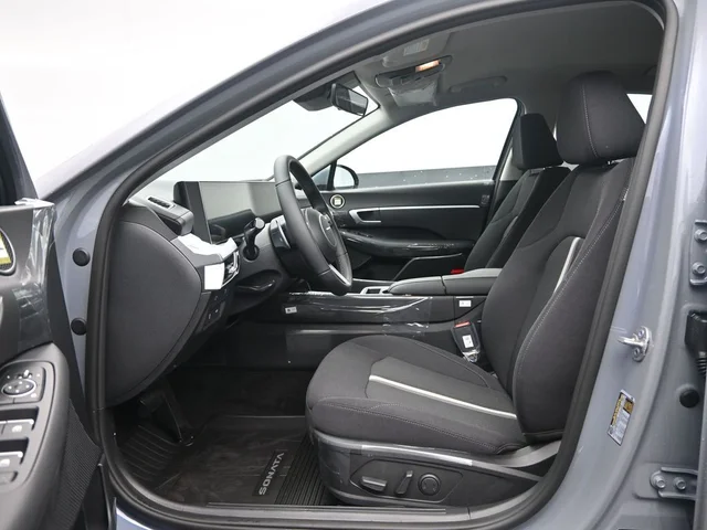 Nuevos HYUNDAI SONATA à Estados chez autogozo