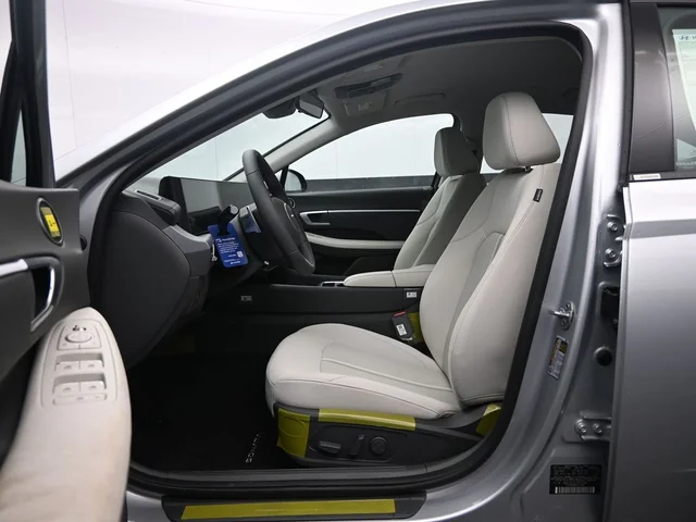 Nuevos HYUNDAI SONATA à Estados chez autogozo