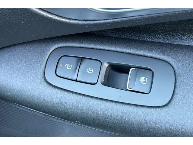 SEMINUEVOS HYUNDAI Sonata at ELK GROVE in Elk Grove Buick GMC