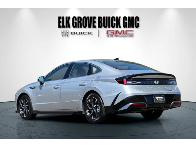 SEMINUEVOS HYUNDAI Sonata at ELK GROVE in Elk Grove Buick GMC
