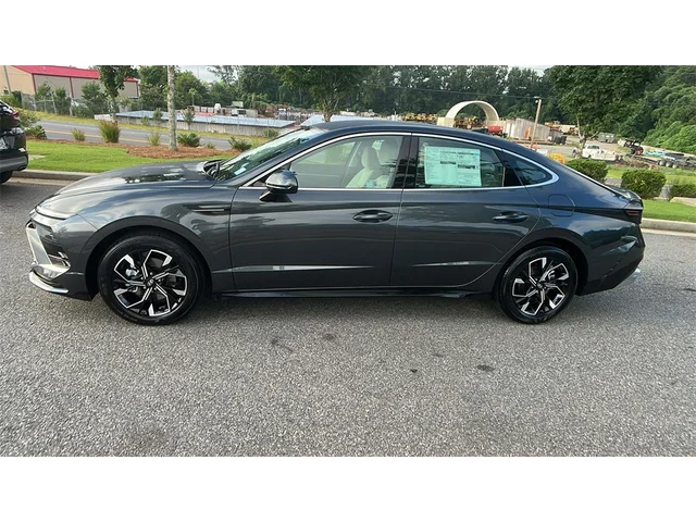Nuevos HYUNDAI SONATA at Gainesville Hyundai in Gainesville