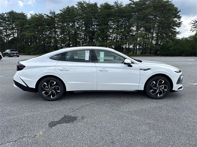 Nuevos HYUNDAI SONATA at Gainesville Hyundai in Gainesville