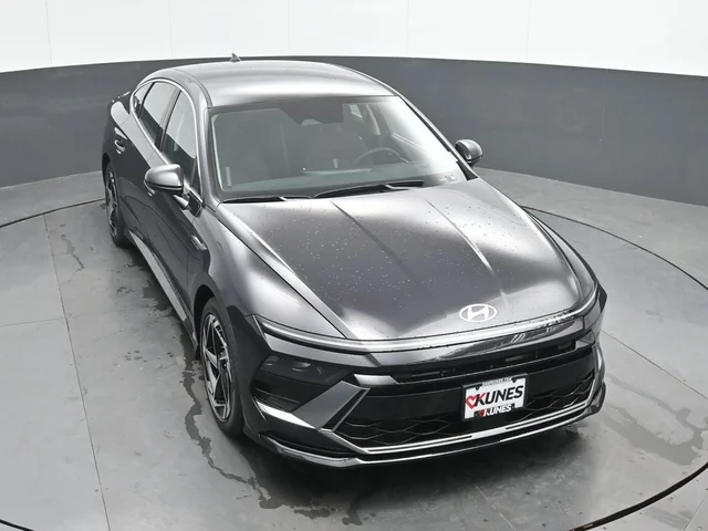 Nuevos HYUNDAI SONATA à Estados chez autogozo