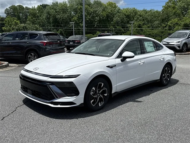 Nuevos HYUNDAI SONATA at Gainesville Hyundai in Gainesville