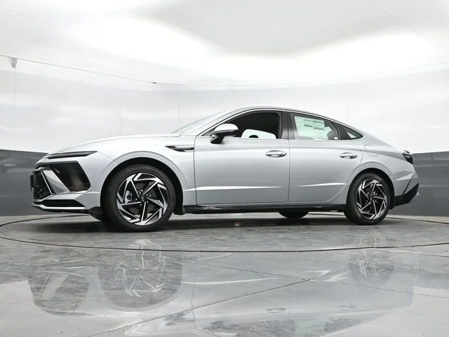 Nuevos HYUNDAI SONATA à Estados chez autogozo