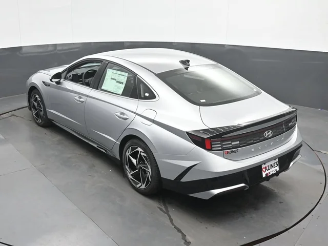 Nuevos HYUNDAI SONATA à Estados chez autogozo