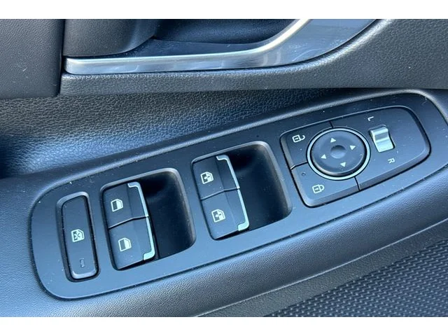 SEMINUEVOS HYUNDAI Sonata at ELK GROVE in Elk Grove Buick GMC