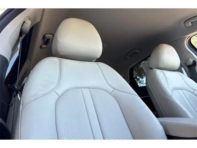 SEMINUEVOS HYUNDAI Sonata at ELK GROVE in Elk Grove Buick GMC