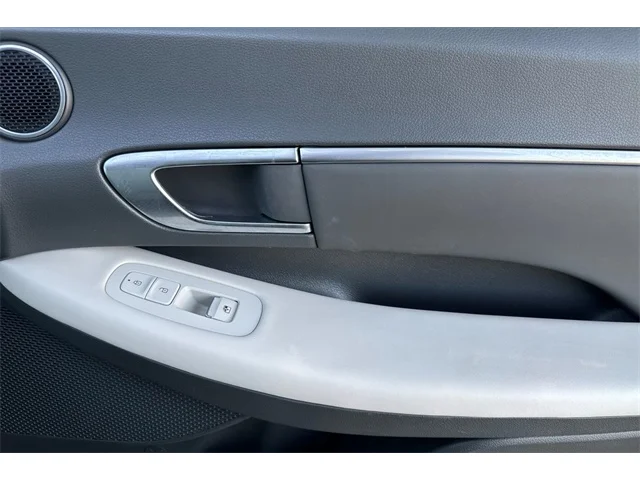 SEMINUEVOS HYUNDAI Sonata at ELK GROVE in Elk Grove Buick GMC