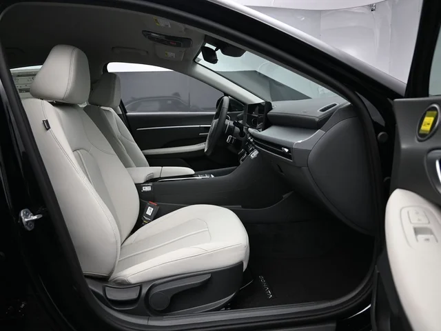 Nuevos HYUNDAI SONATA à Estados chez autogozo