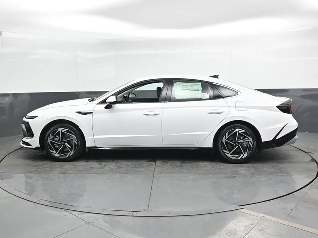 Nuevos HYUNDAI SONATA à Estados chez autogozo