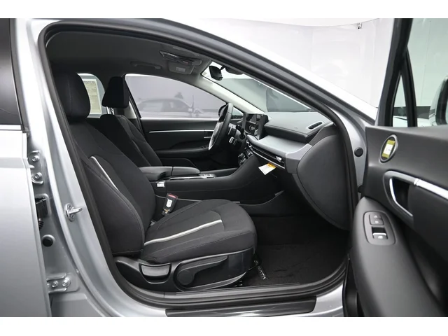 Nuevos HYUNDAI SONATA à Estados chez autogozo