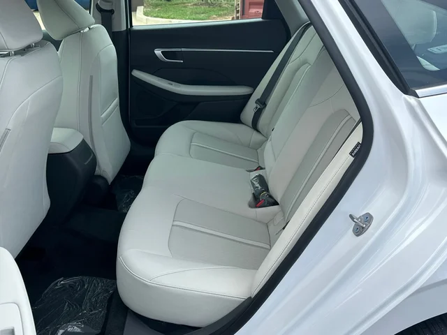 Nuevos HYUNDAI SONATA à Estados chez autogozo