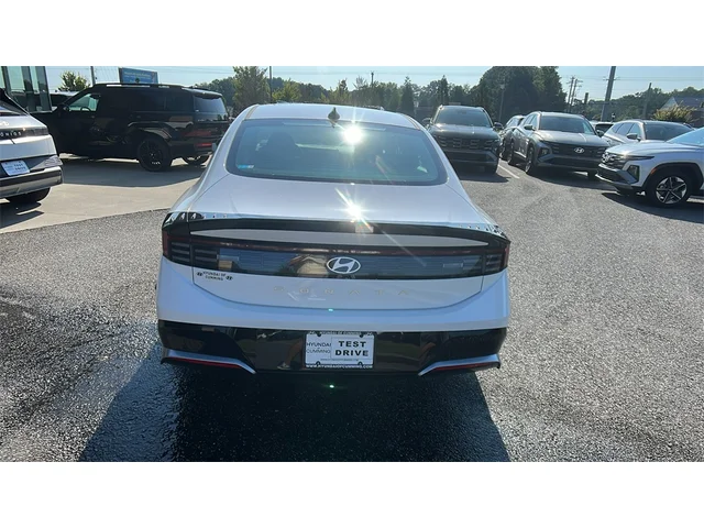 Nuevos HYUNDAI SONATA at Gainesville Hyundai in Gainesville