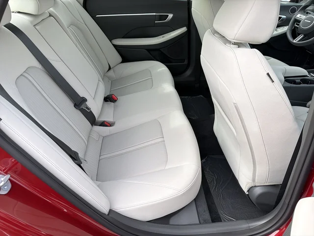 Nuevos HYUNDAI SONATA à Estados chez autogozo
