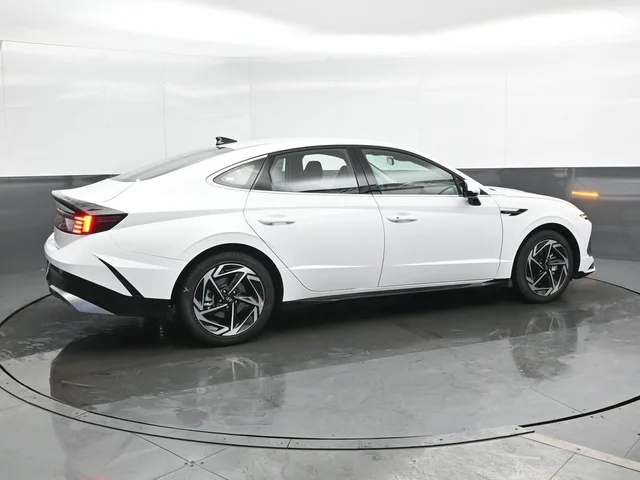 Nuevos HYUNDAI SONATA à Estados chez autogozo