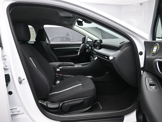 Nuevos HYUNDAI SONATA à Estados chez autogozo