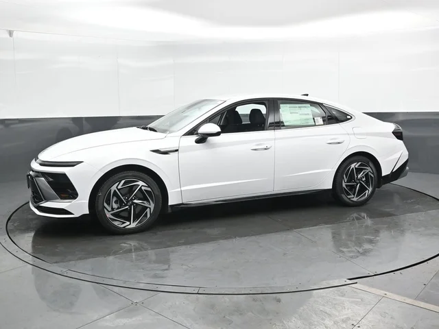 Nuevos HYUNDAI SONATA à Estados chez autogozo