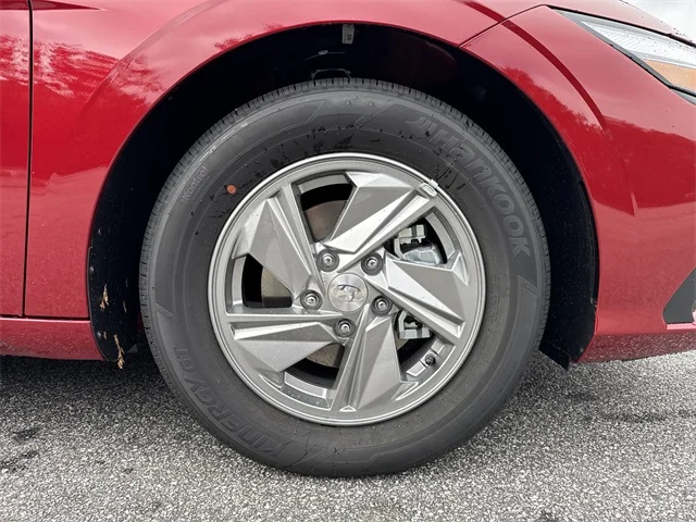 Nuevos HYUNDAI ELANTRA at Gainesville Hyundai in Gainesville