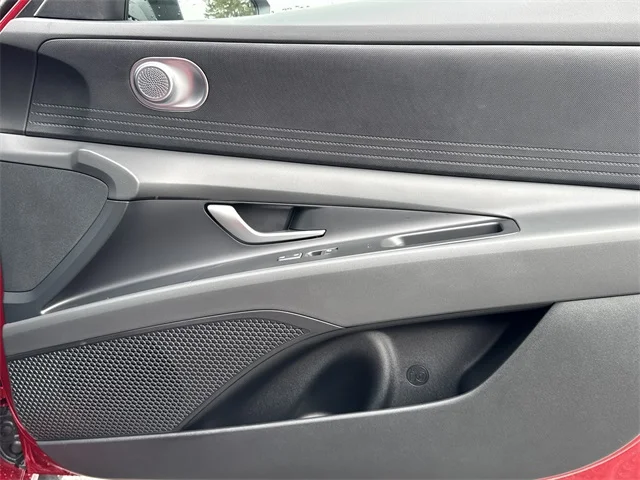 Nuevos HYUNDAI ELANTRA at Gainesville Hyundai in Gainesville