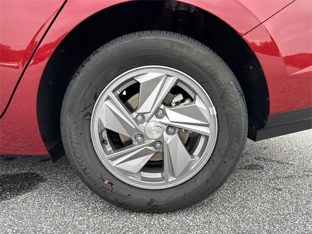Nuevos HYUNDAI ELANTRA at Gainesville Hyundai in Gainesville