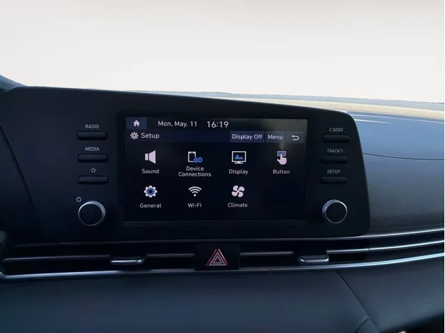 SEMINUEVOS HYUNDAI Elantra a Estados en autogozo