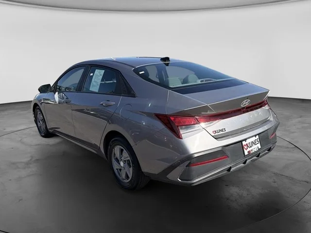SEMINUEVOS HYUNDAI Elantra a Estados en autogozo