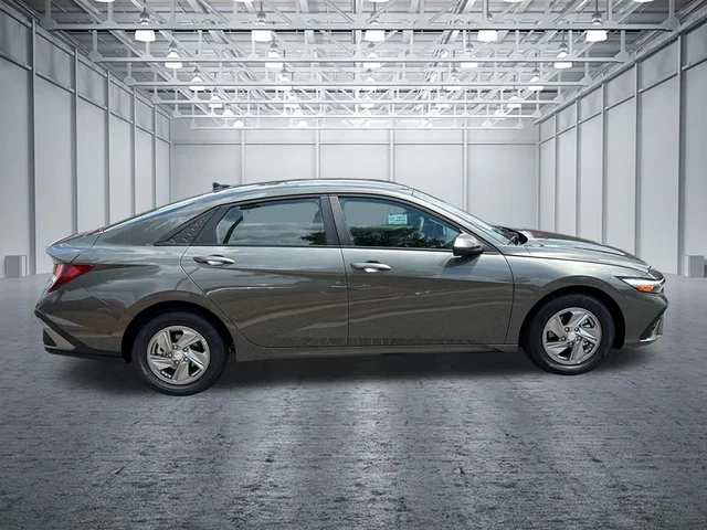 Nuevos HYUNDAI ELANTRA à Estados chez autogozo