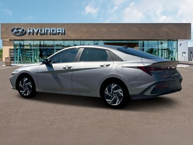Nuevos HYUNDAI ELANTRA at Tustin Hyundai in Tustin   