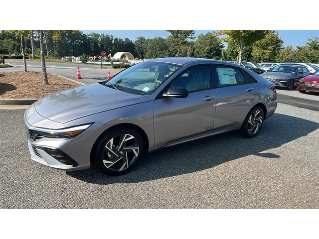 Nuevos HYUNDAI ELANTRA at Gainesville Hyundai in Gainesville