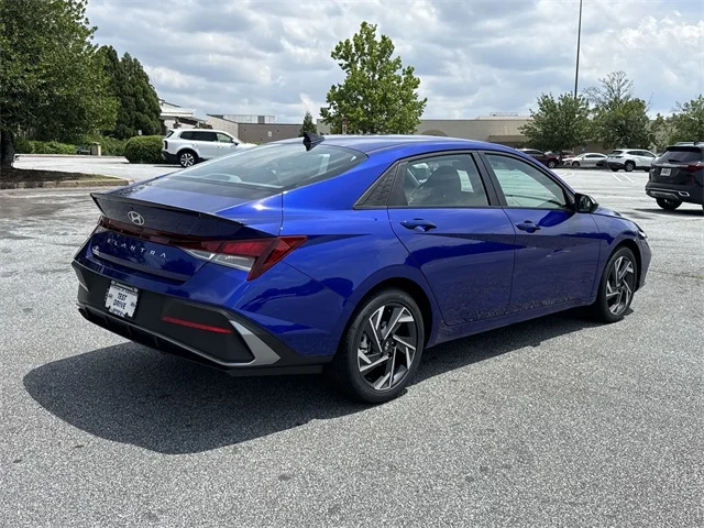 Nuevos HYUNDAI ELANTRA at Gainesville Hyundai in Gainesville