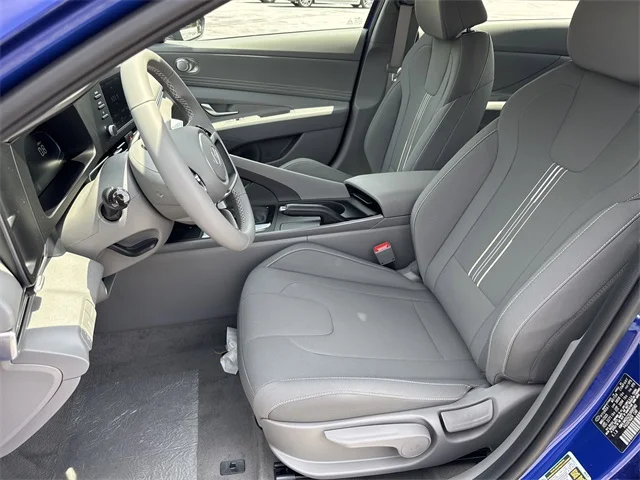 Nuevos HYUNDAI ELANTRA at Gainesville Hyundai in Gainesville