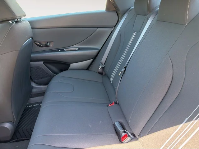 Nuevos HYUNDAI ELANTRA à Estados chez autogozo