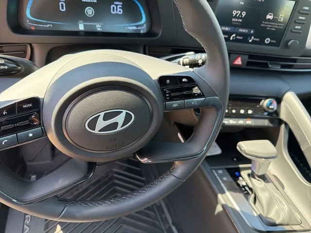 Nuevos HYUNDAI ELANTRA à Estados chez autogozo