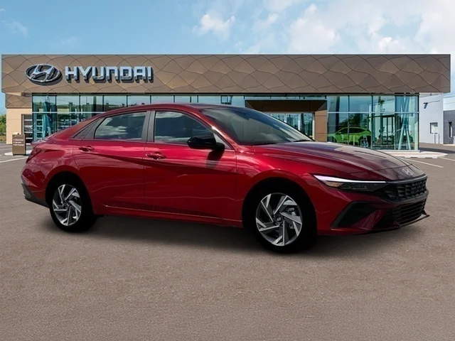 Nuevos HYUNDAI ELANTRA at Tustin Hyundai in Tustin   