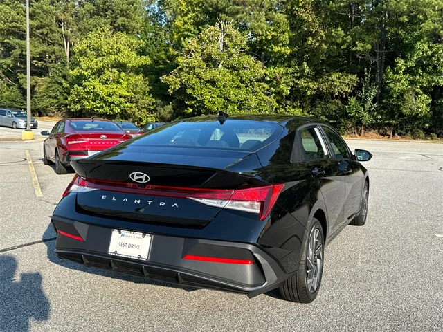 Nuevos HYUNDAI ELANTRA at Gainesville Hyundai in Gainesville