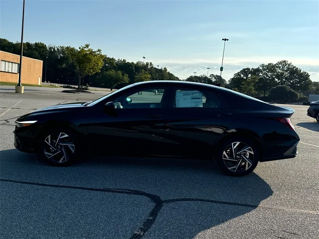 Nuevos HYUNDAI ELANTRA at Gainesville Hyundai in Gainesville