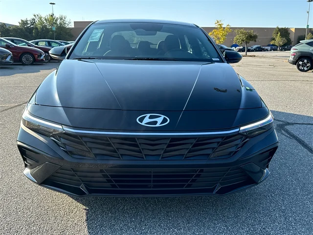 Nuevos HYUNDAI ELANTRA at Gainesville Hyundai in Gainesville
