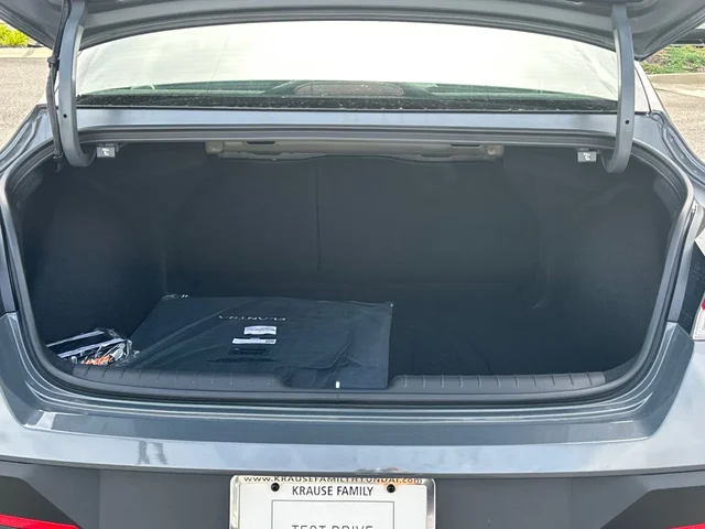 Nuevos HYUNDAI ELANTRA à Estados chez autogozo