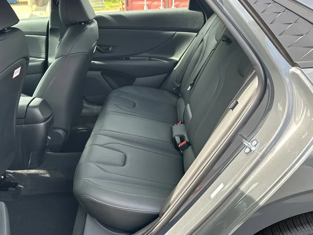 Nuevos HYUNDAI ELANTRA à Estados chez autogozo