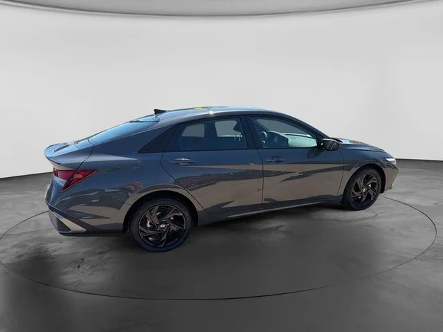 Nuevos HYUNDAI ELANTRA à Estados chez autogozo