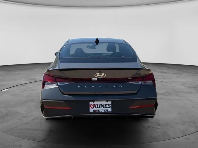 Nuevos HYUNDAI ELANTRA à Estados chez autogozo