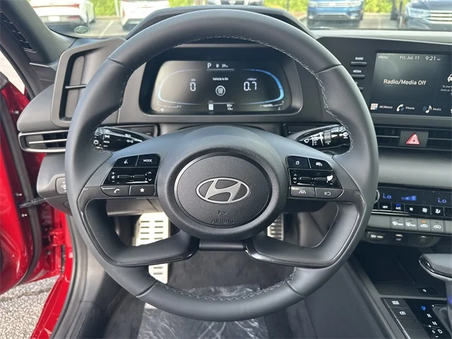 Nuevos HYUNDAI ELANTRA at Gainesville Hyundai in Gainesville